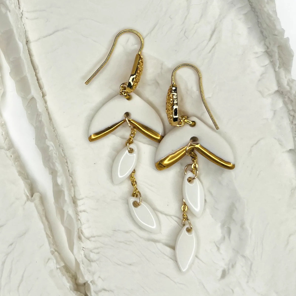 boucles d'oreilles pendantes au style oriental avec dorure