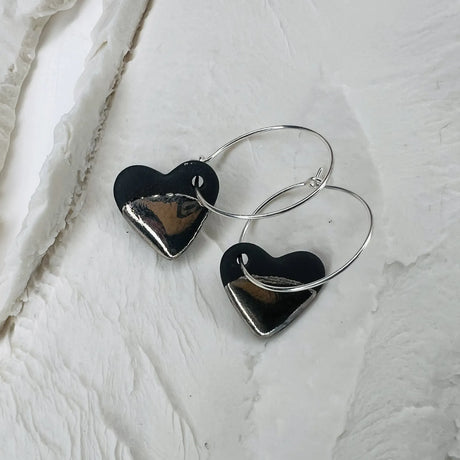 créoles coeur noir et argenté