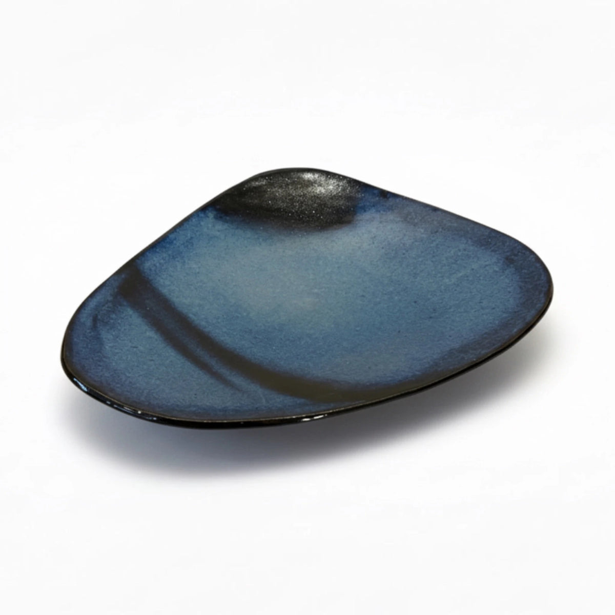 grand plat en grès pyrité beige et bleu  Elephantom